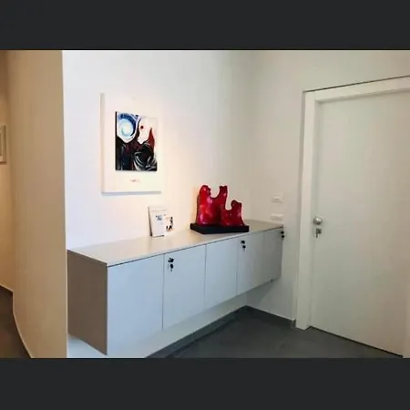 Agathe Luxury