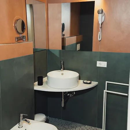 Agathe Luxury 4* מרינה די סקבוניאה